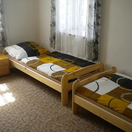 Restaurace Na Krizovatce Božanov